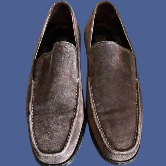 To Boot NY Charcoal Gray Suede Loafers. Size 7. - Picture 1 of 6